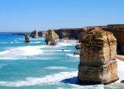 开云体育app-致命连击！浓眉审判时刻连续开火，独行侠涉险淘汰浙江