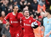 开云体育平台APP-瓜帅战绩卓著：曼城-大胜，领先榜首