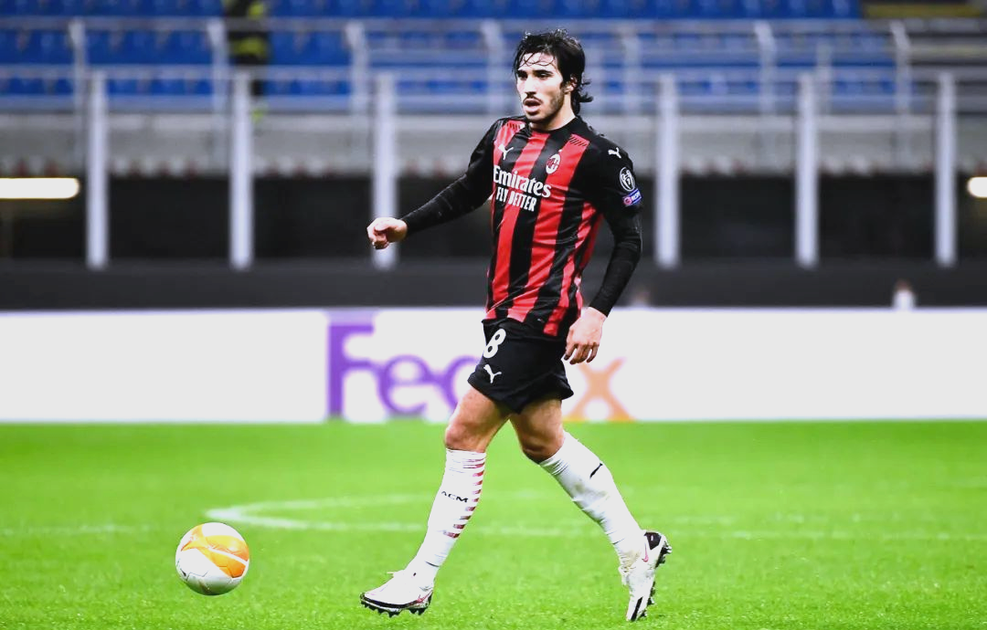 AC米兰主场不败纪录再次刷新，成为球队骄傲的简单介绍