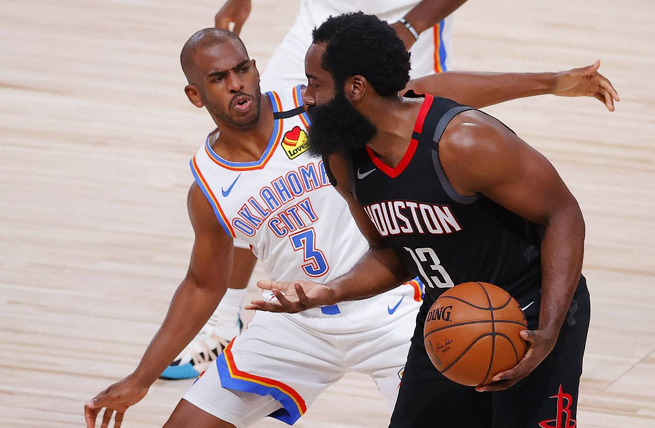 比赛过程中出现致命失误，影响整个战局