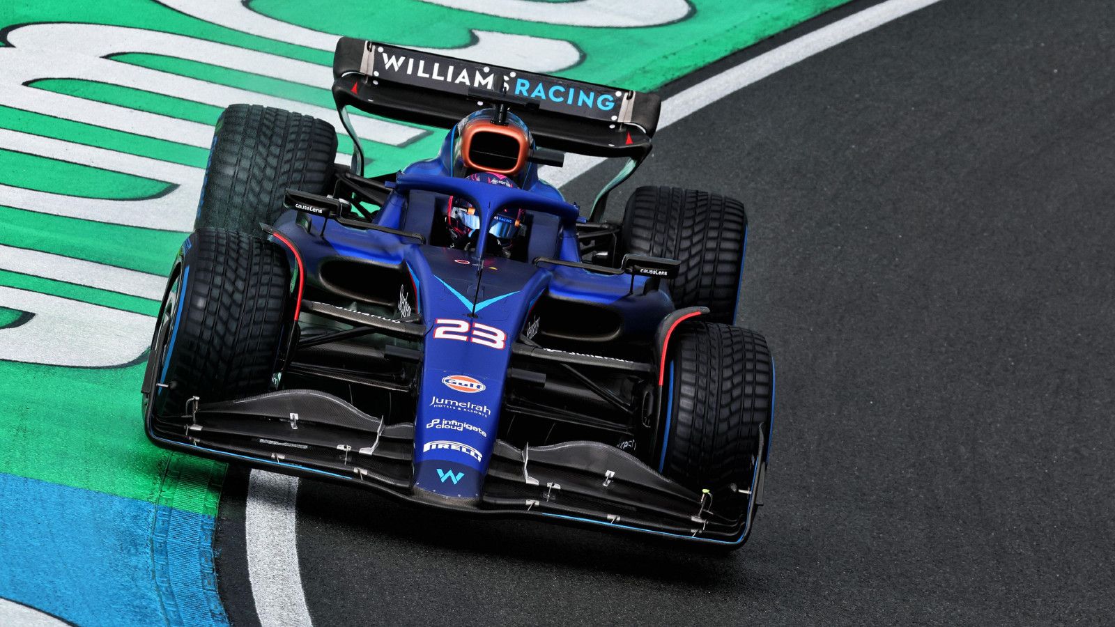 威廉姆斯鏖战阿斯顿马丁，汉密尔顿刷新纪录