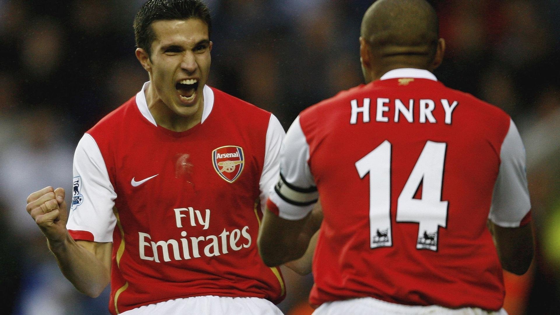 最后时刻的英格兰舞步，伯纳乌硝烟中欧文的黄金一击