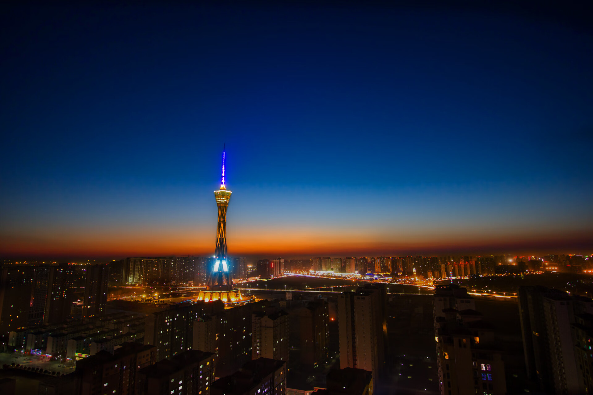 绿茵交响诗，佩德里指挥奥地利节奏艺术碾压沙特